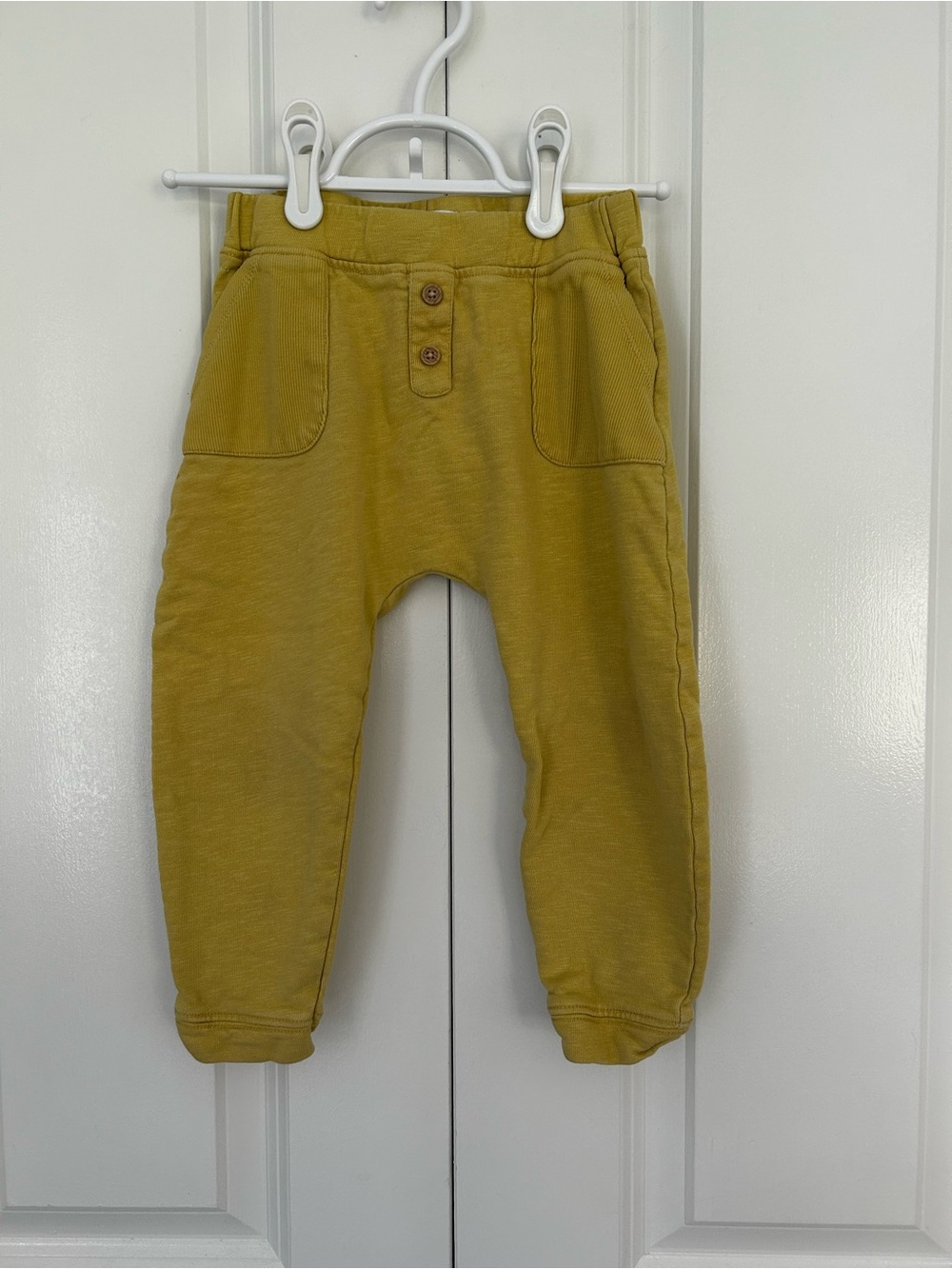 Baby Boden chartreuse yellow leggings 2-3 years